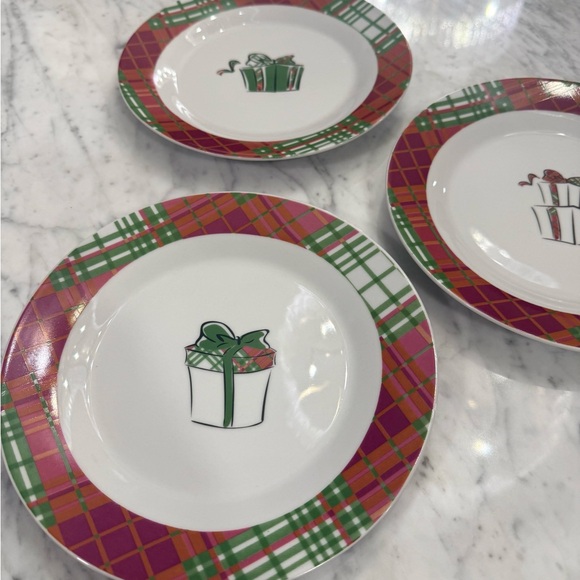 NEW Set of 3 PAI Festive Plaid Holiday Christmas Present China Plates - Picture 2 of 6